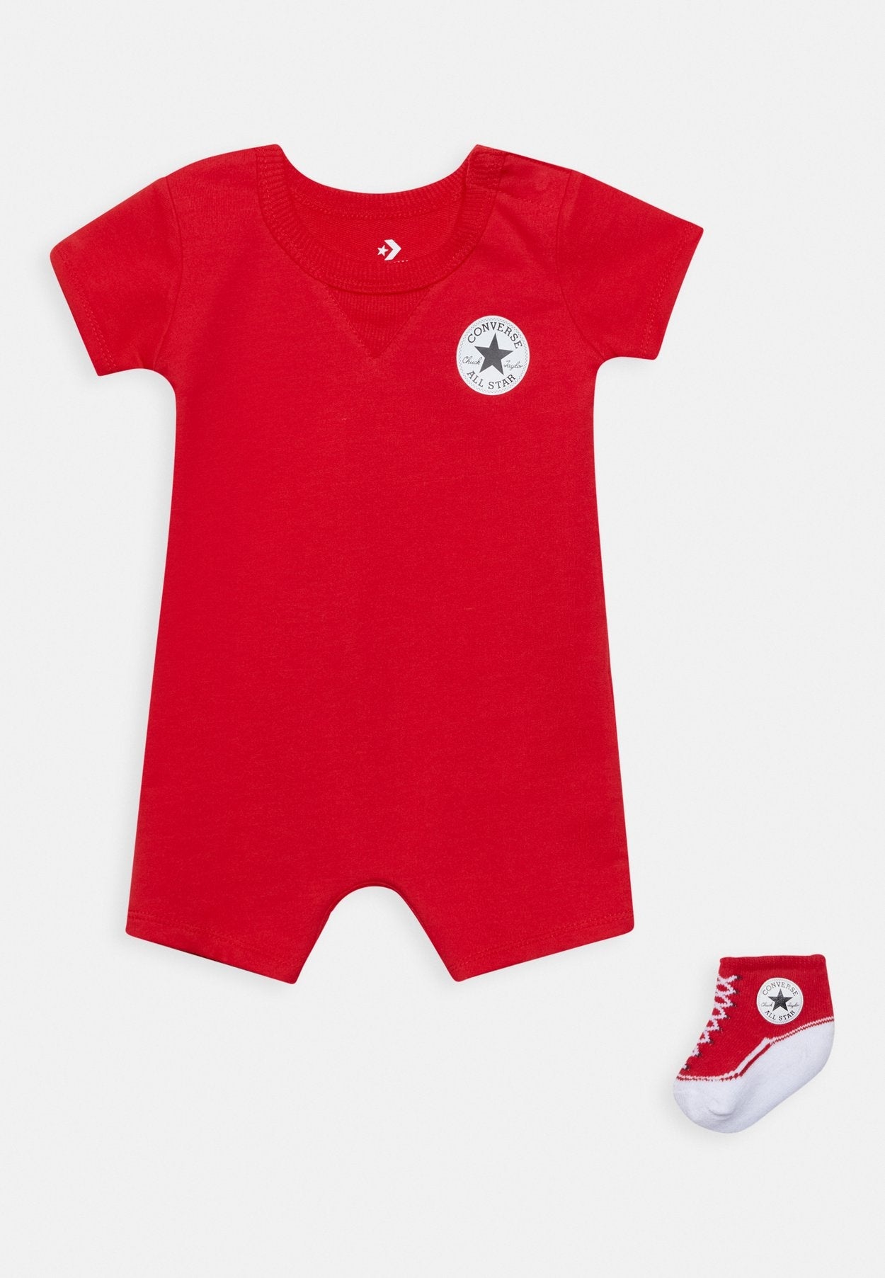 Converse Red CoverAll Combination + estradas